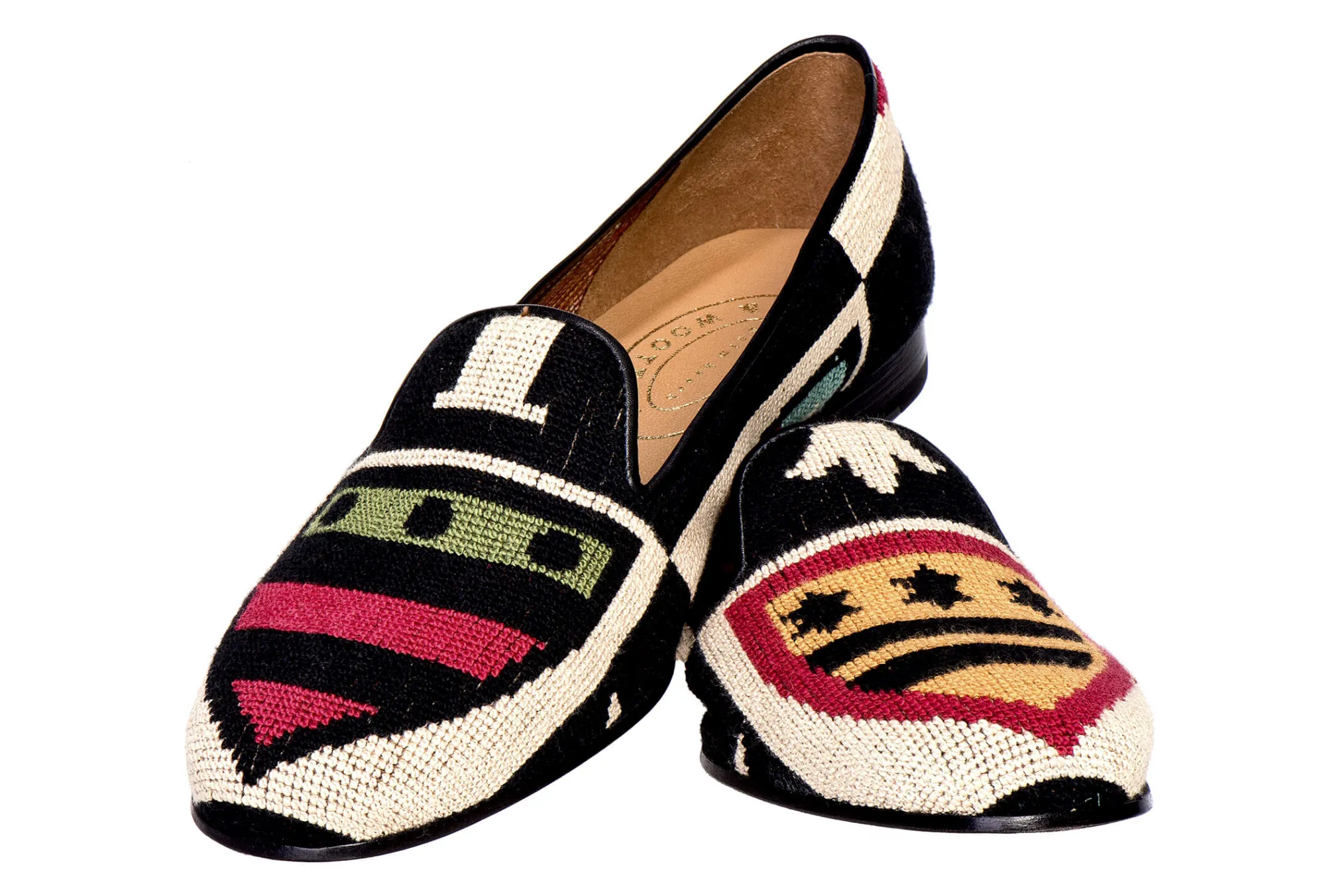 Crest Color Needlepoint Slipper (Women)